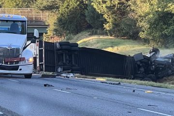Two killed in three-vehicle crash on I-75 Thursday morning in Gordon County