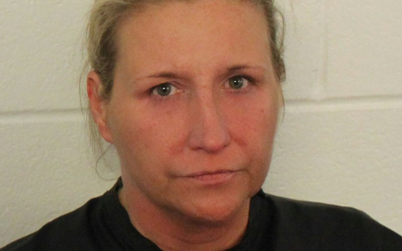 Kingston woman arrested for DUI after crashing into ditch in Floyd County